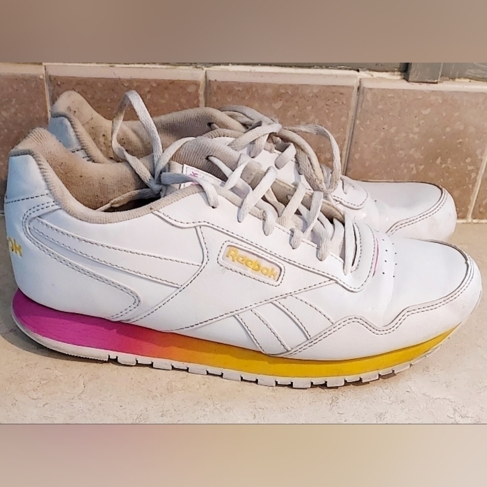 REEBOK Women's Classic Harman Run Sneaker White/True Pink/Always Yellow 10.